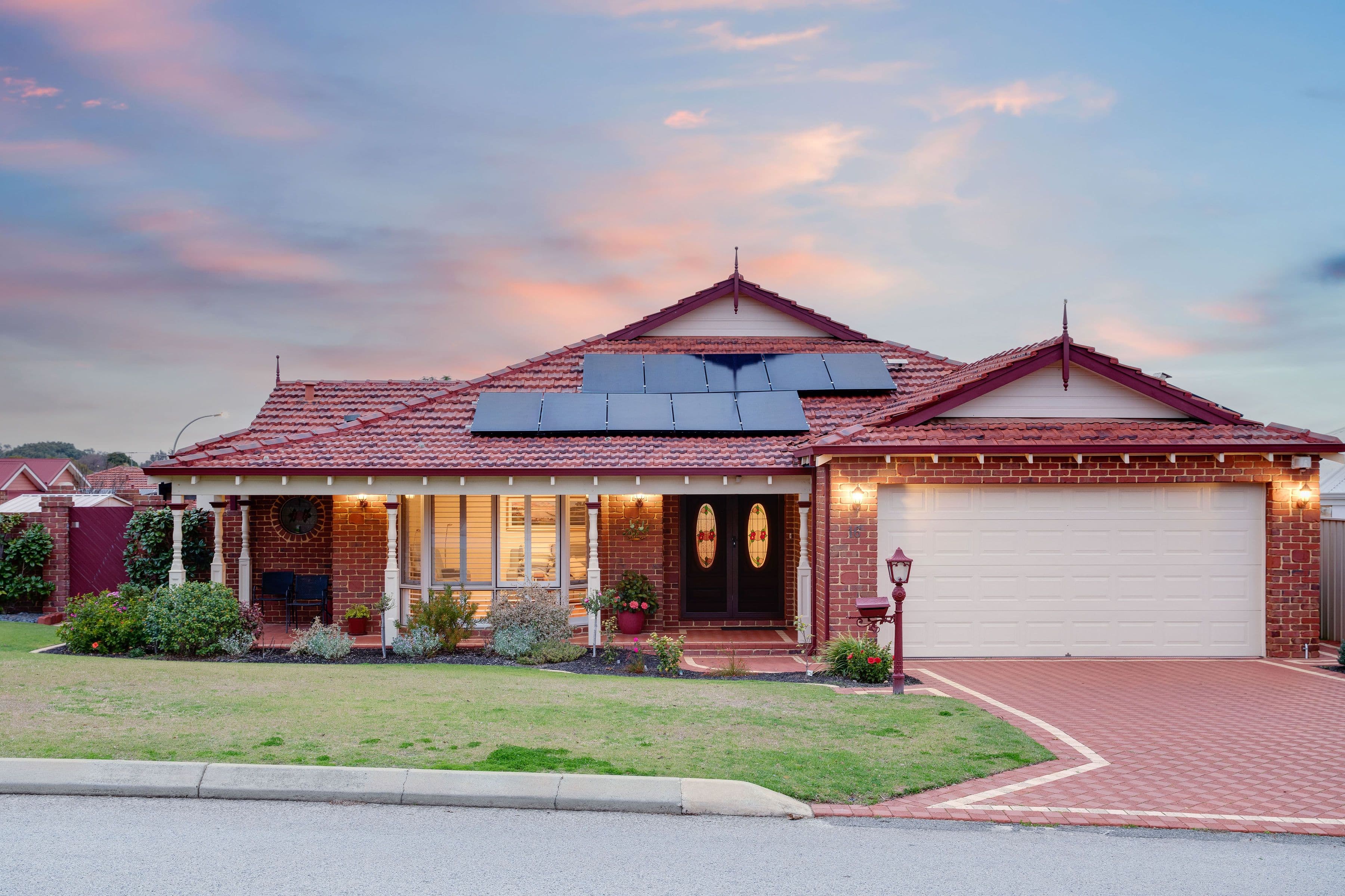 16 Warrener Gardens, Gwelup WA 6018, Gwelup - Image 1