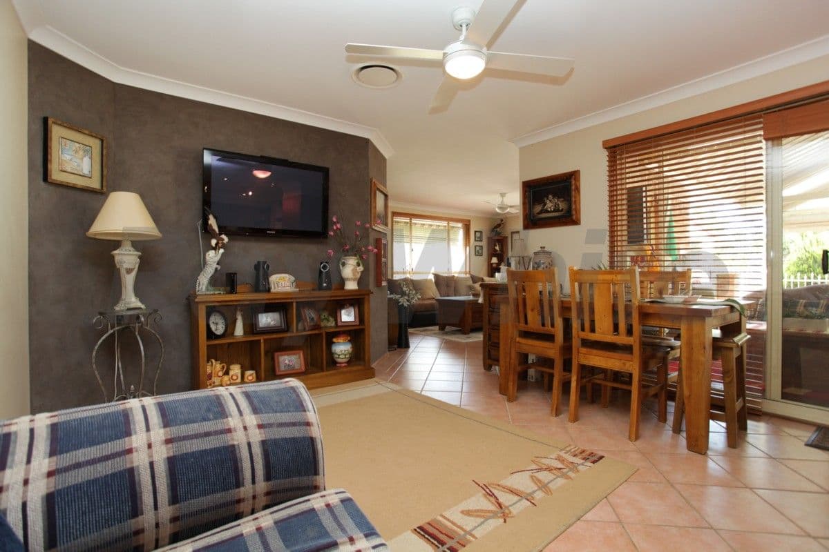 10 Wargon Crescent, GLENMORE PARK NSW 2745, Glenmore Park - Thumbnail 6