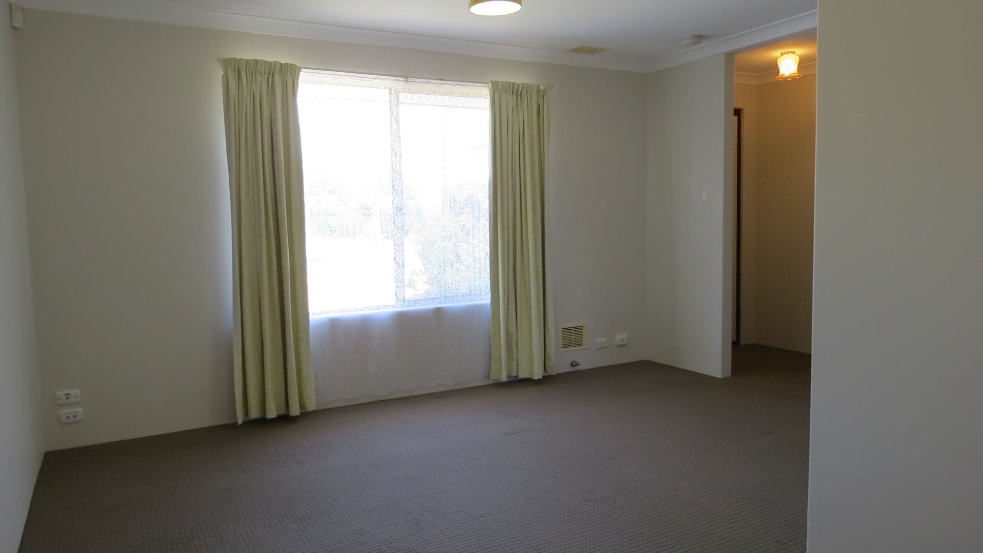1 Brolga Court, High Wycombe WA 6057, High Wycombe - Thumbnail 4