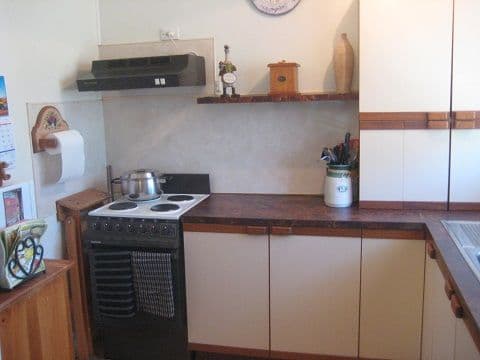 10 Wingadee Street, COONAMBLE NSW 2829, Coonamble - Thumbnail 5