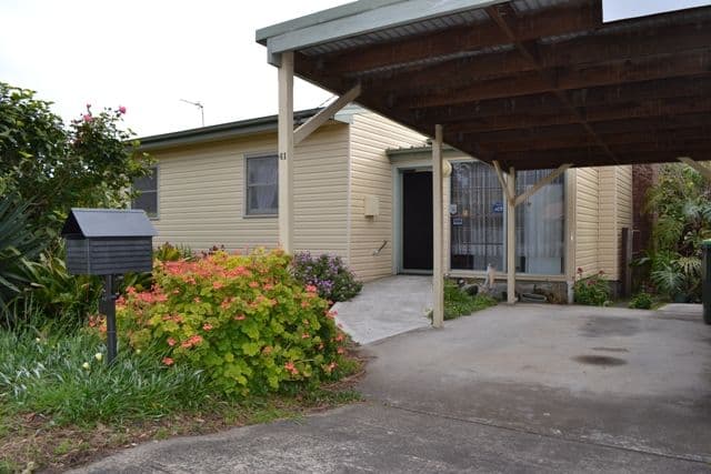 41 Koona Street, ALBION PARK RAIL NSW 2527, Albion Park Rail - Thumbnail 3
