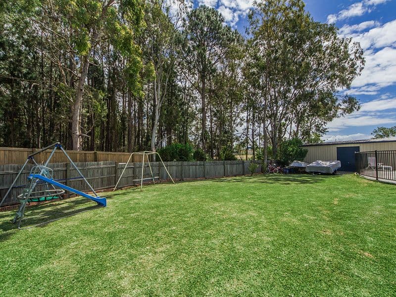 87 Crescent Avenue, HOPE ISLAND QLD 4212, Hope Island - Thumbnail 3