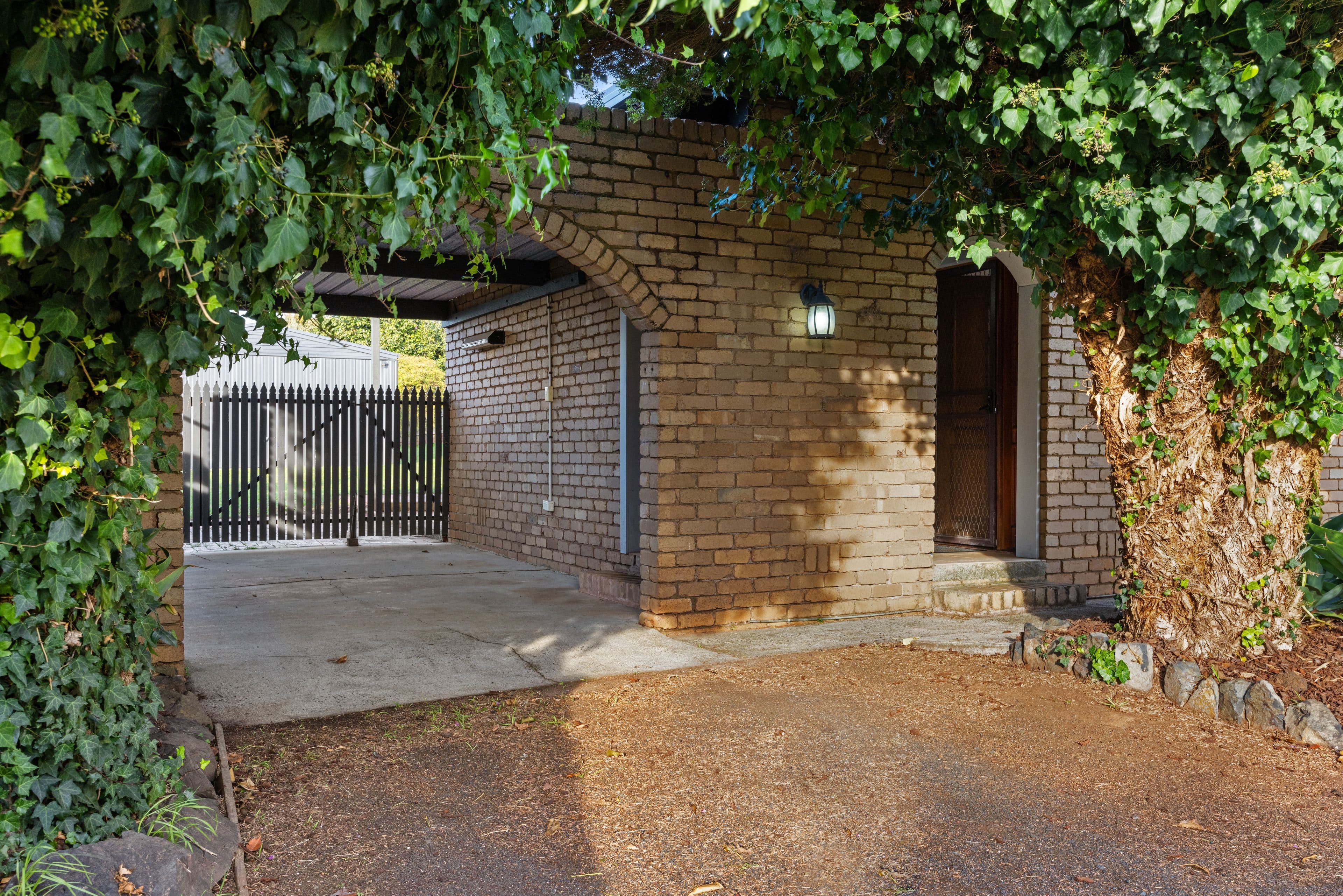 38 Shingler Street, Leongatha VIC 3953, Leongatha - Thumbnail 2