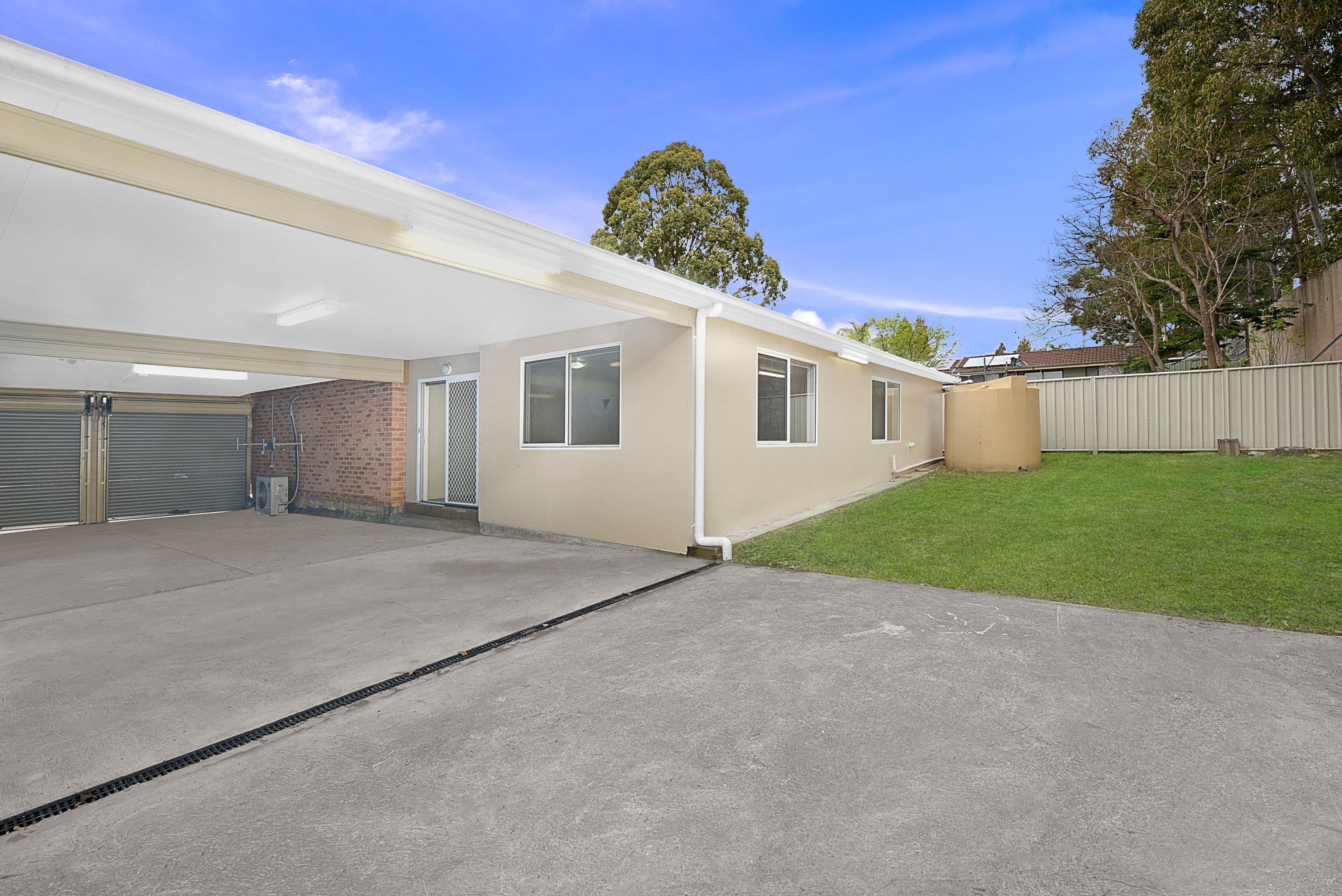 15 Glen Elgin Crescent, Edensor Park - Thumbnail 5