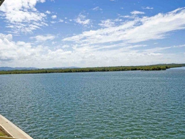 34 Knightsbridge Parade East, SOVEREIGN ISLANDS QLD 4216, Sovereign Islands - Thumbnail 2