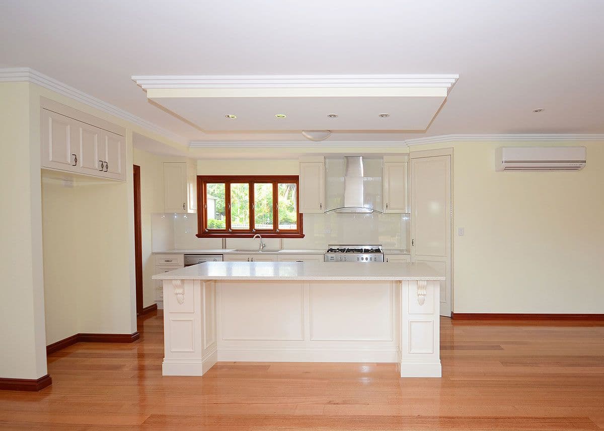 77 Corfield Street, POINT VERNON QLD 4655, Point Vernon - Thumbnail 4