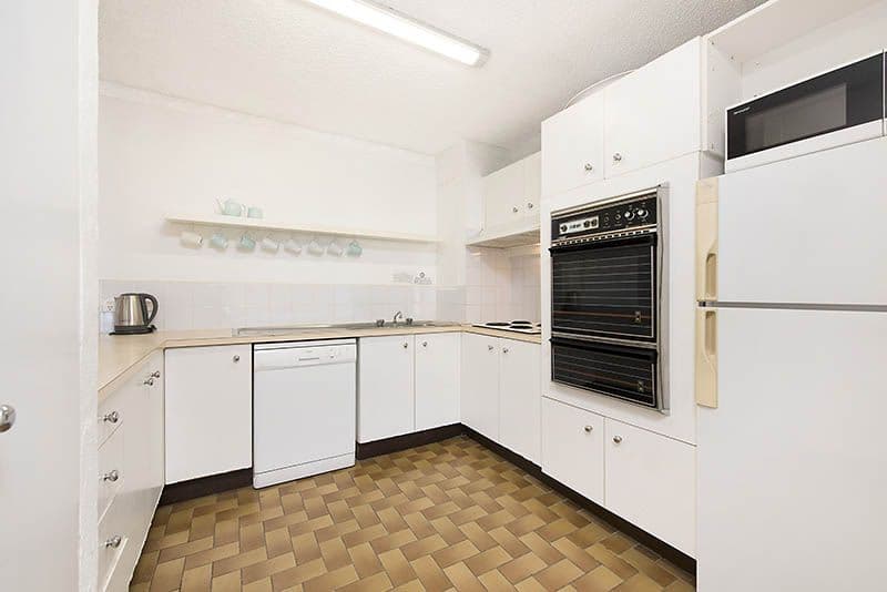 Unit 2 'Oceanic Apartments' 14 Warne Terrace, Kings Beach QLD 4551, Kings Beach - Thumbnail 4