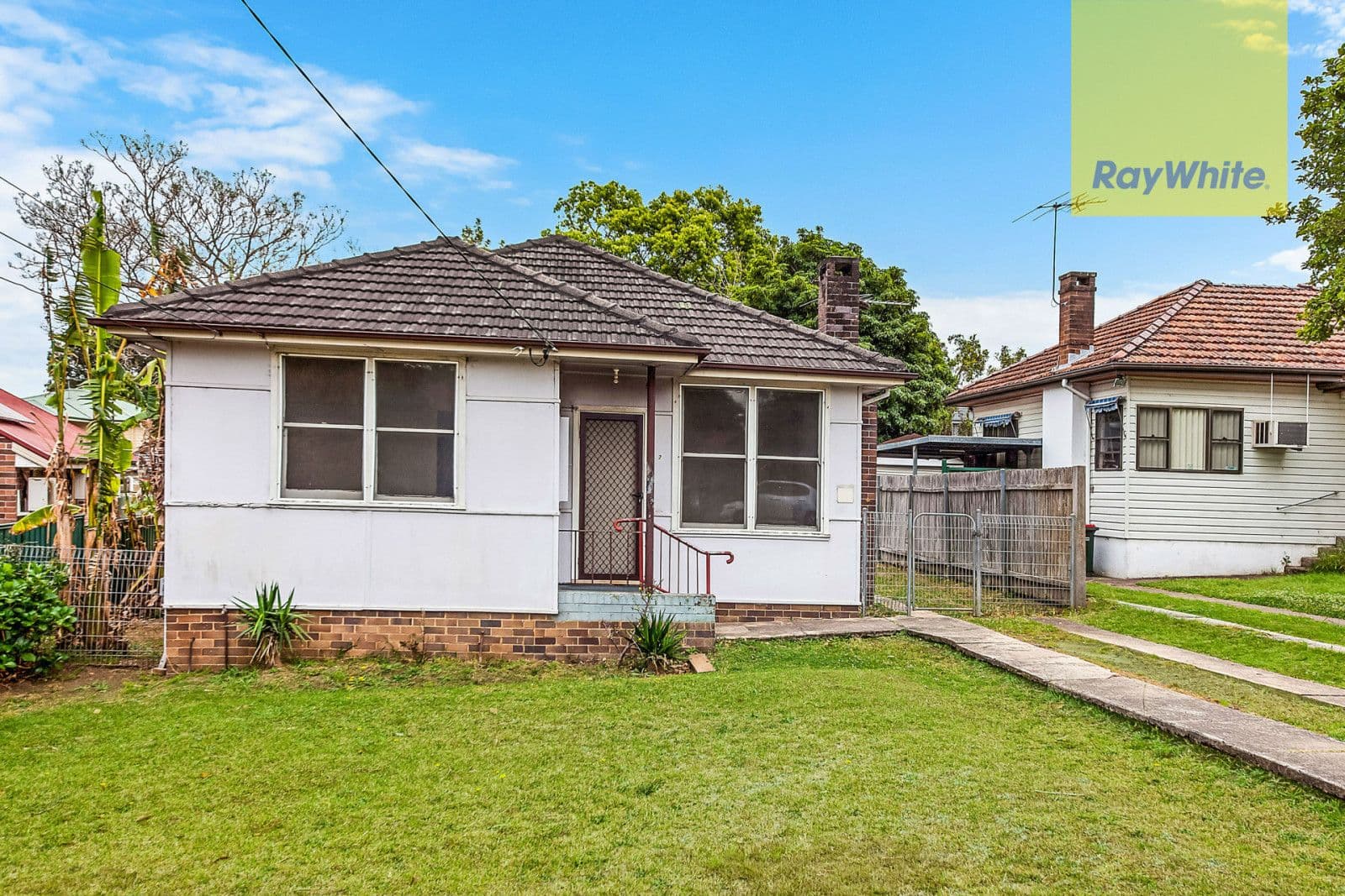 2/35 Catherine Street, Clapham - Image 1