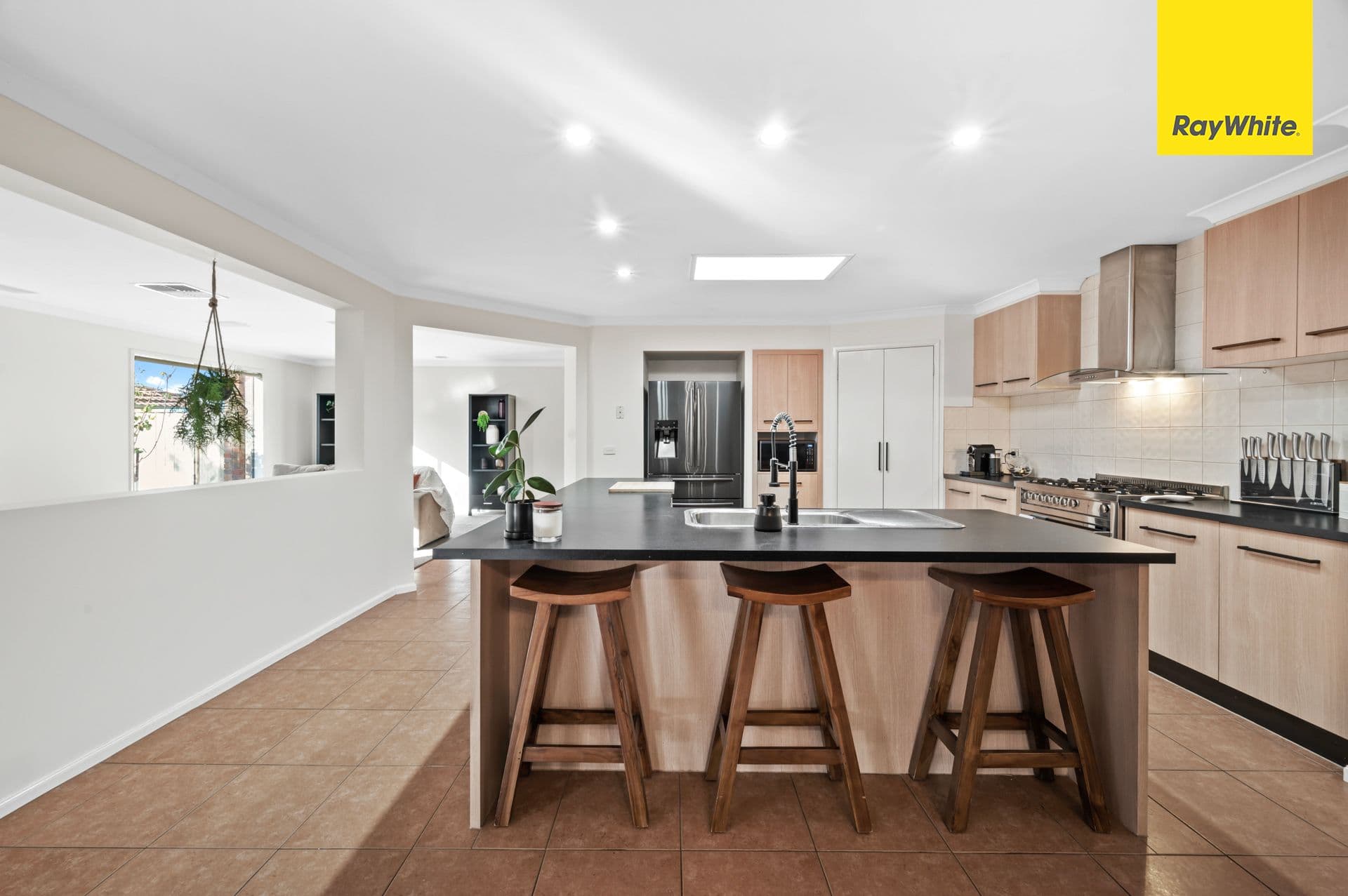 14 Grantleigh Drive, Darley VIC 3340, Darley - Thumbnail 3