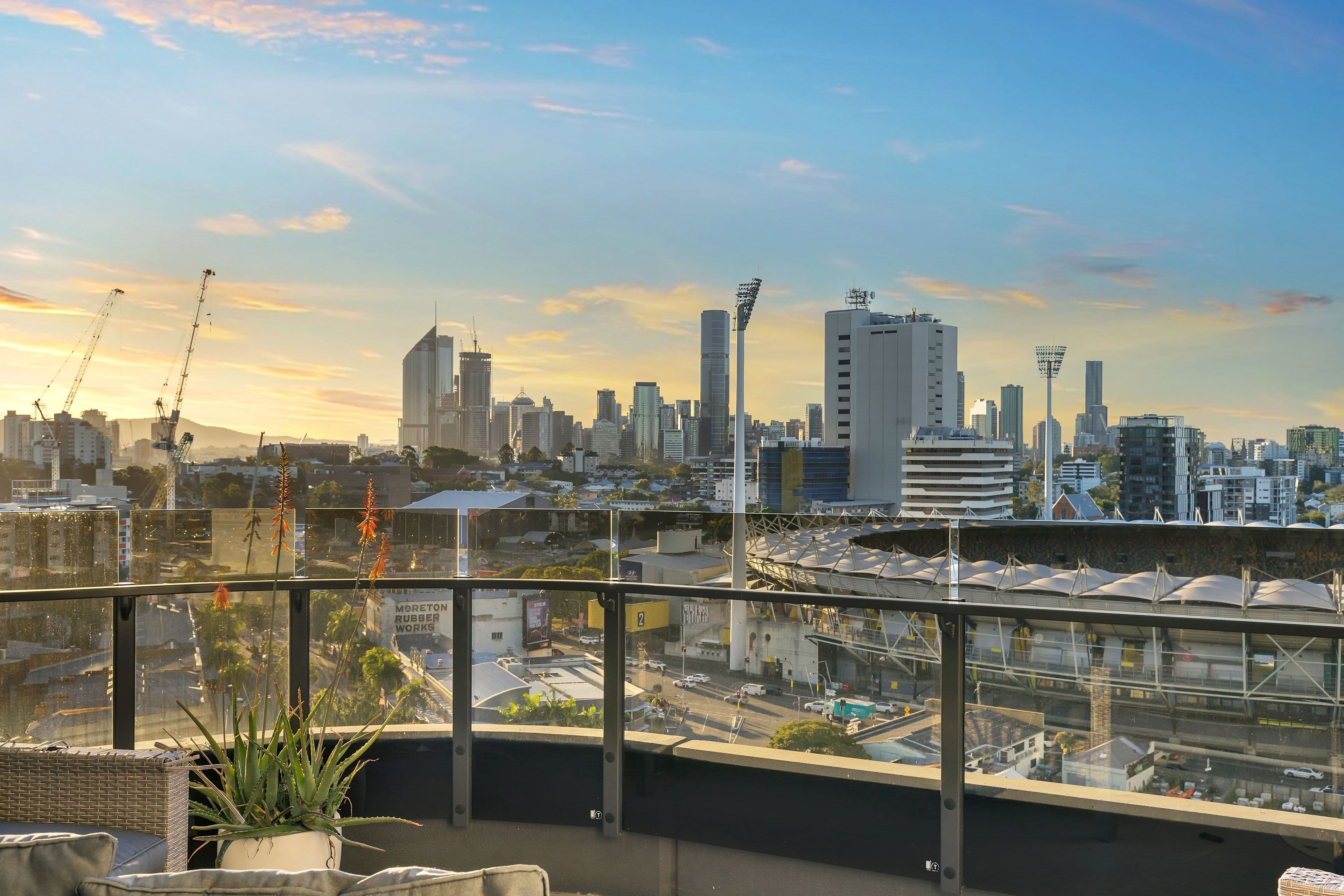 62 Logan Road, Woolloongabba QLD 4102, Woolloongabba - Image 1