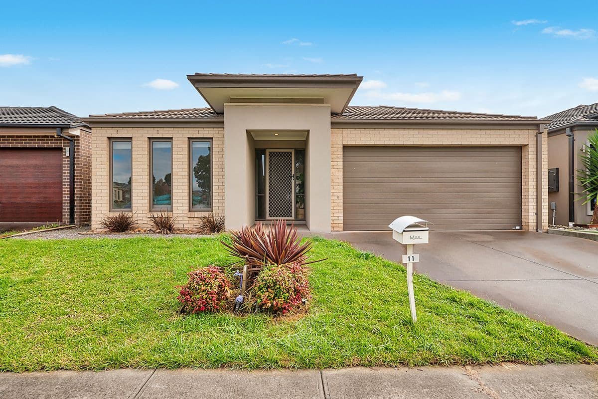 11 Tilden Rise, Cranbourne North VIC 3977, Cranbourne North - Image 1