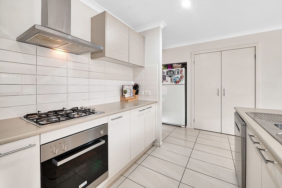 11 Tilden Rise, Cranbourne North VIC 3977, Cranbourne North - Thumbnail 5