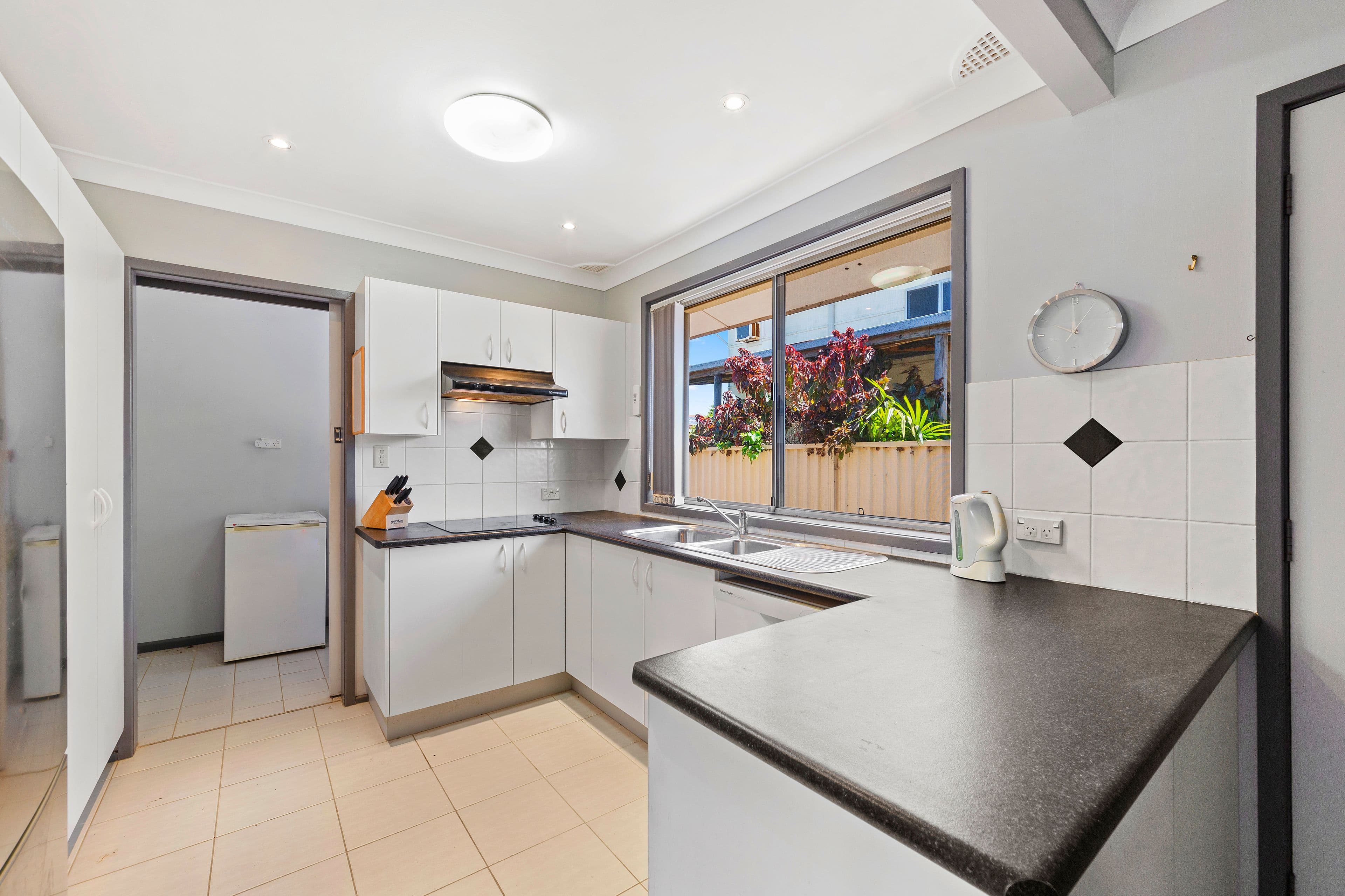 44 Woolana Avenue, Budgewoi - Thumbnail 2