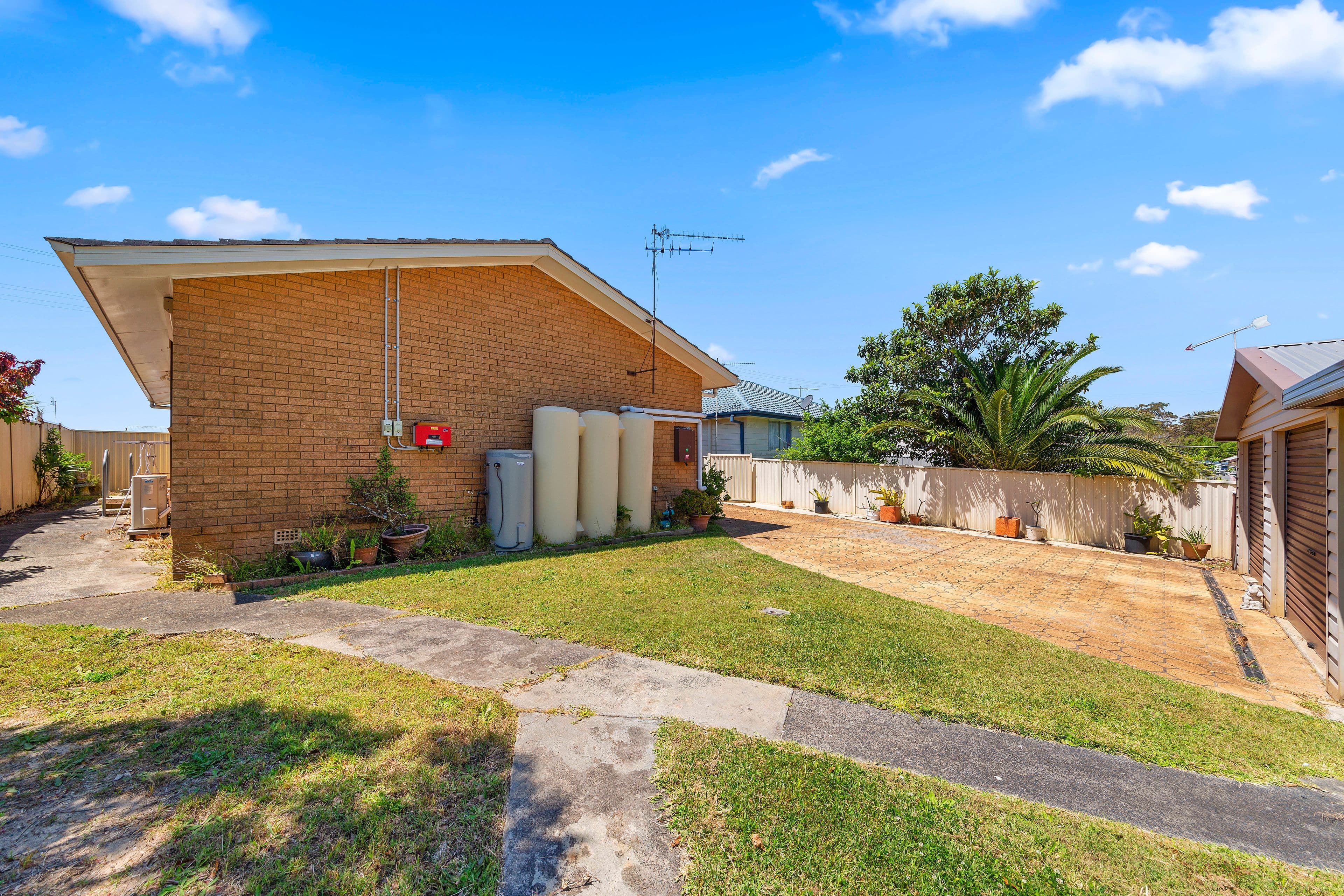 44 Woolana Avenue, Budgewoi - Thumbnail 3