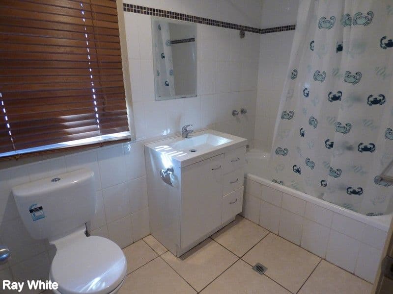4 Cedar Crescent, Forbes - Thumbnail 4