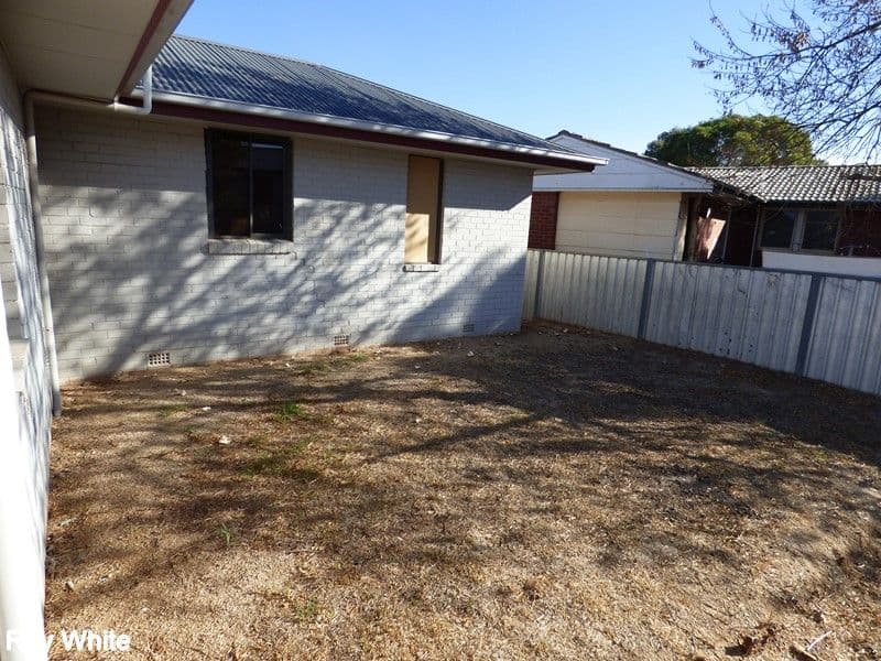 4 Cedar Crescent, Forbes - Thumbnail 8