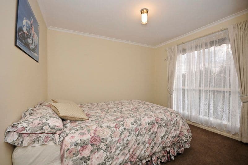 15 Great Oak Court, MOOROOLBARK VIC 3138, Mooroolbark - Thumbnail 8