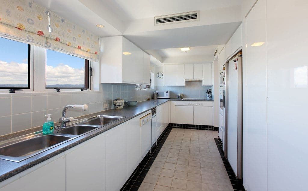 178 'Grand Mariner' 12 Commodore Drive, SURFERS PARADISE QLD 4217, Surfers Paradise - Thumbnail 5