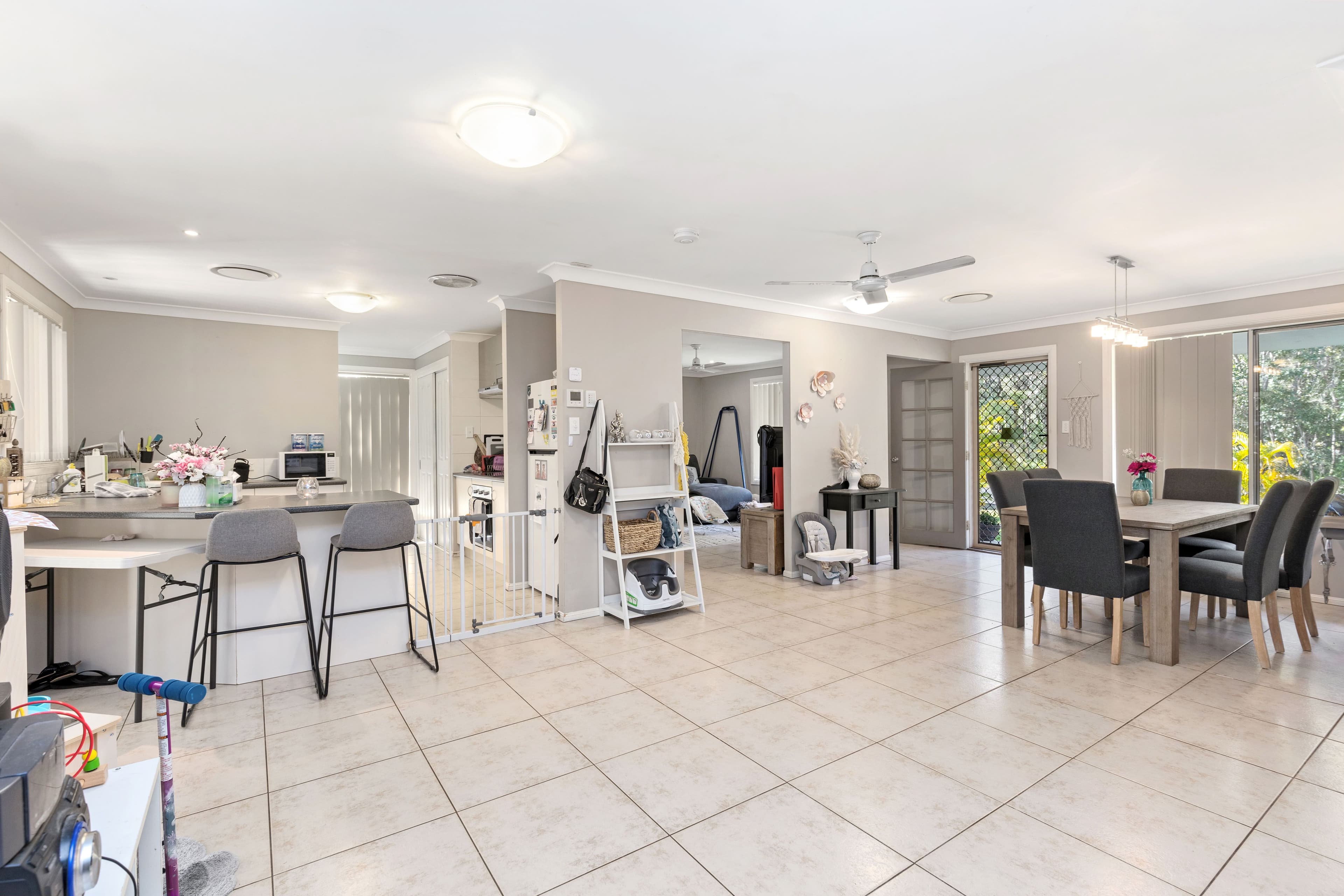 104 Shiplick Street, Aldershot QLD 4650, Aldershot - Thumbnail 2