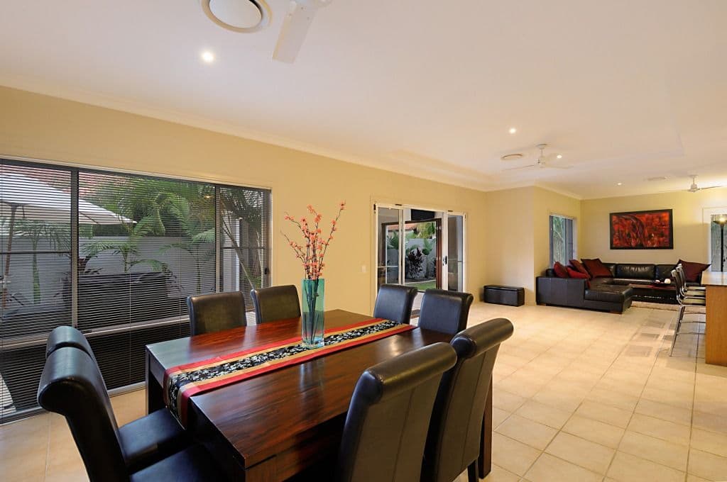 2044 Carlton Drive, HOPE ISLAND QLD 4212, Hope Island - Thumbnail 5