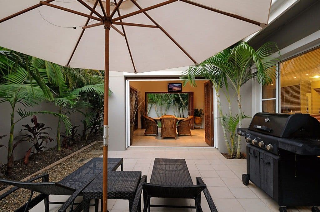 2044 Carlton Drive, HOPE ISLAND QLD 4212, Hope Island - Thumbnail 8