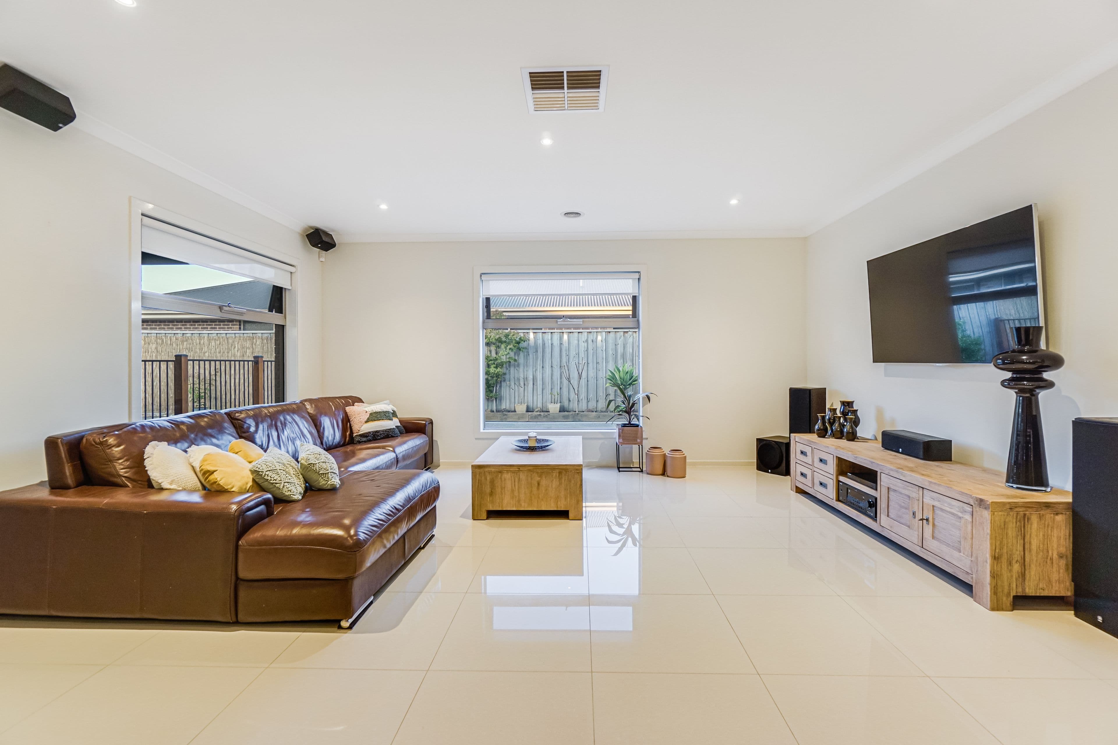 10 Alvis Close, Taylors Hill VIC 3037, Taylors Hill - Thumbnail 6