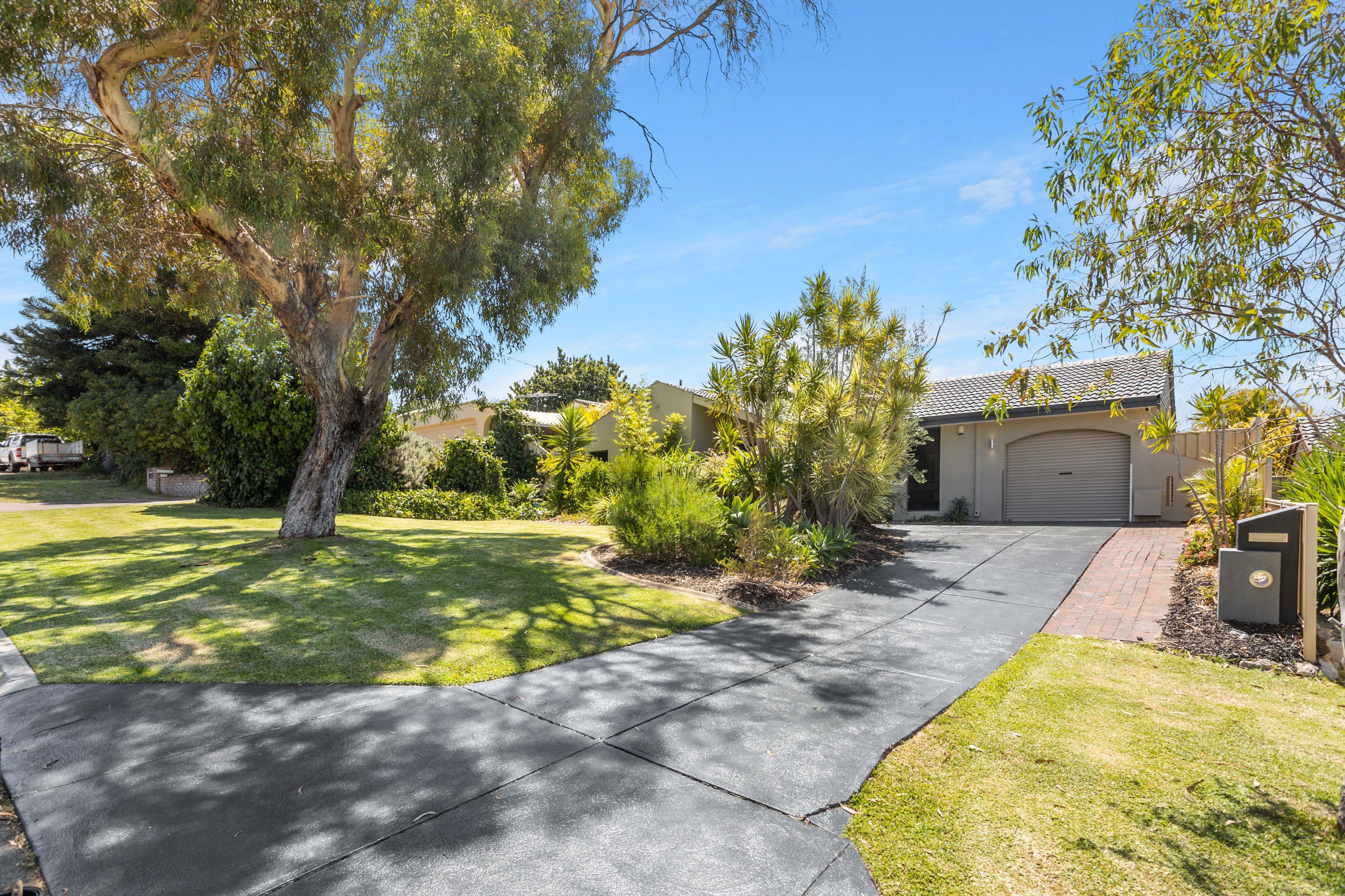 25 Benjafield Way, Hamersley WA 6022, Hamersley - Image 1