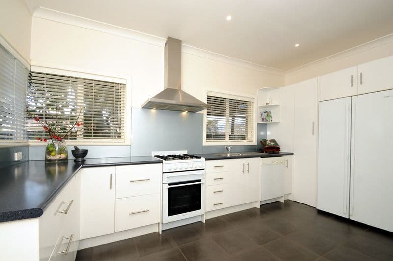 6 Eulinga Avenue, ASPENDALE VIC 3195, Aspendale - Thumbnail 5