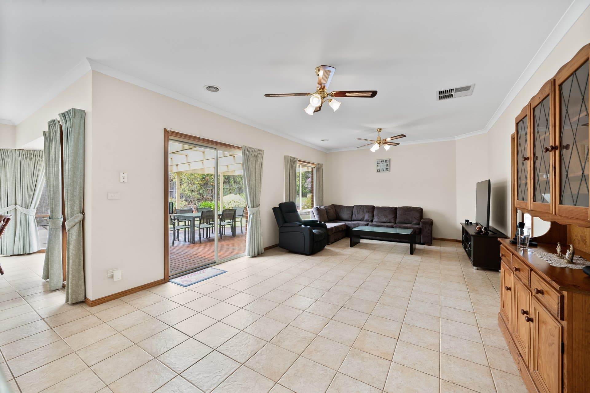 3 Mayfin Court, Sunbury - Thumbnail 4