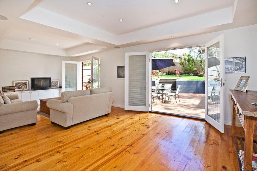 16 Sharrow Road, MITCHAM VIC 3132, Mitcham - Thumbnail 2
