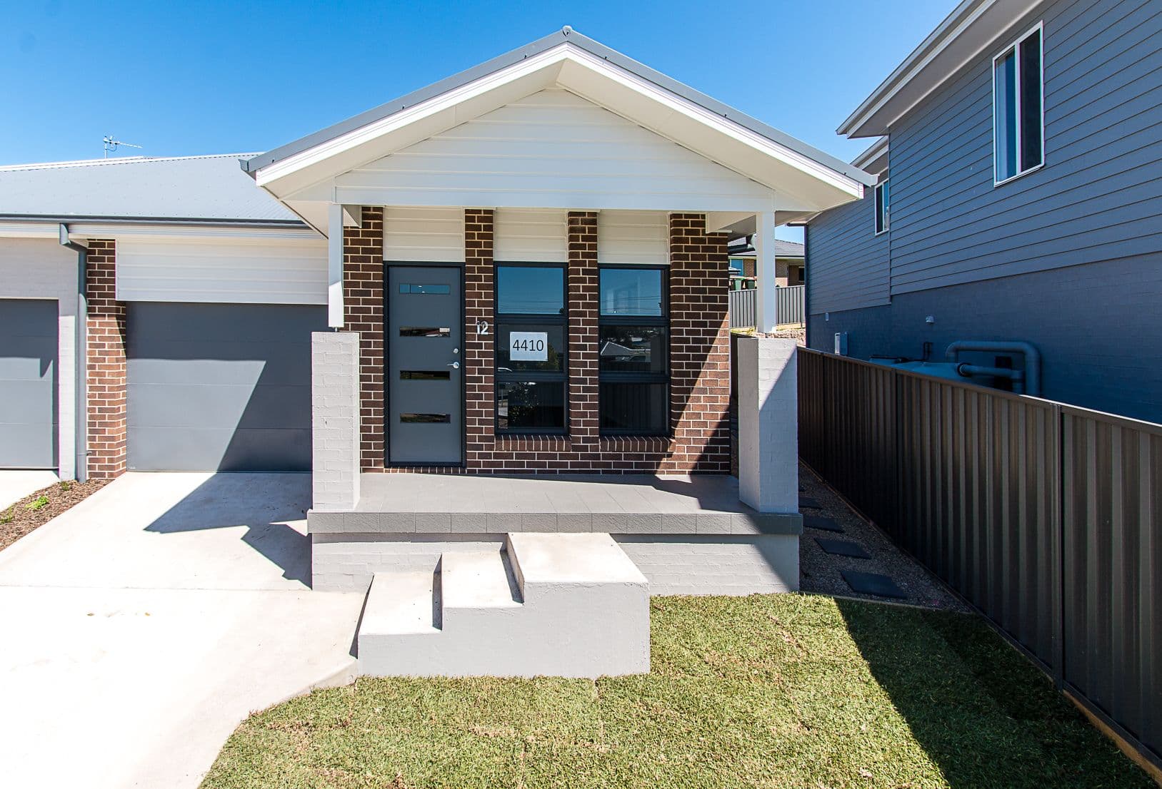12 Kariba Close, Macquarie Hills NSW 2285, Macquarie Hills - Image 1