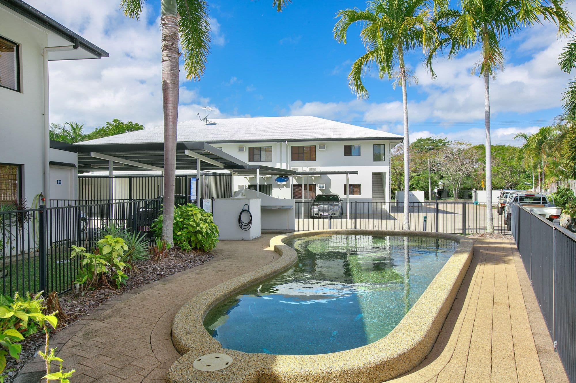136 Trinity Beach Road, Trinity Beach QLD 4879, Trinity Beach - Thumbnail 3
