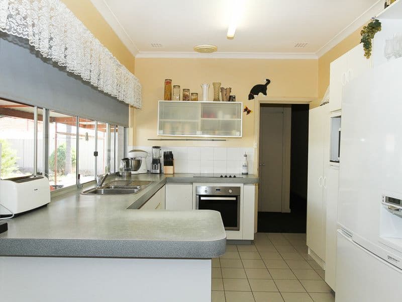 3 Birwash Place, Nollamara WA 6061, Nollamara - Thumbnail 5