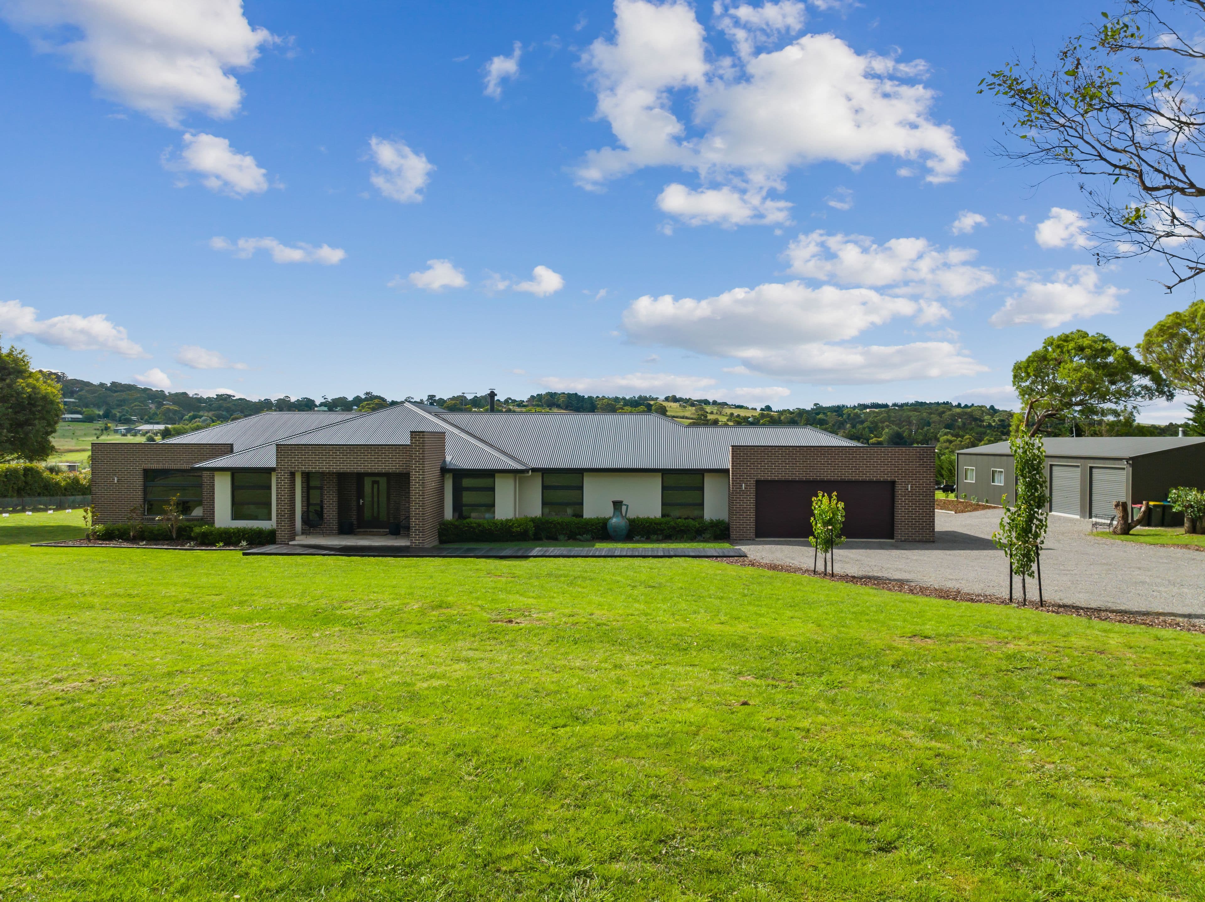 76 Greendale Crescent, Goulburn NSW 2580, Run-o-Waters - Thumbnail 2