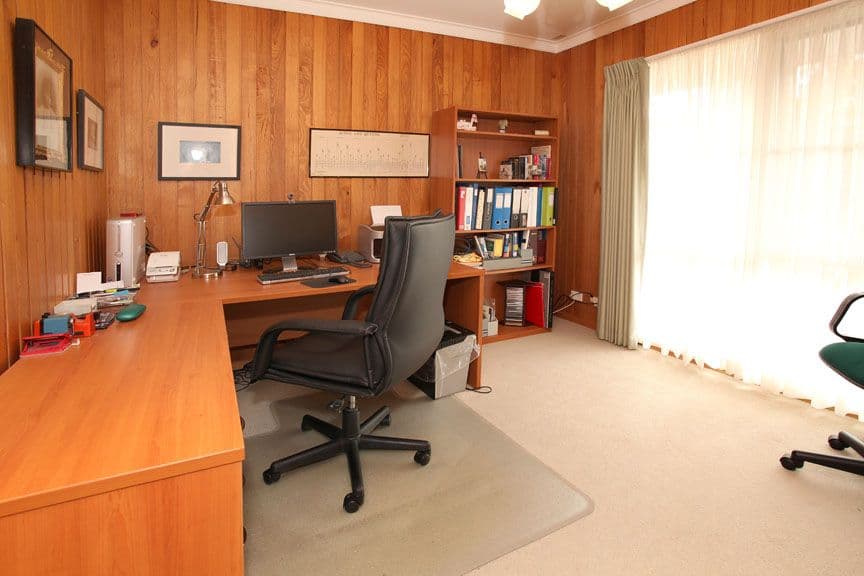 69 Strickland Drive, WHEELERS HILL VIC 3150, Wheelers Hill - Thumbnail 5
