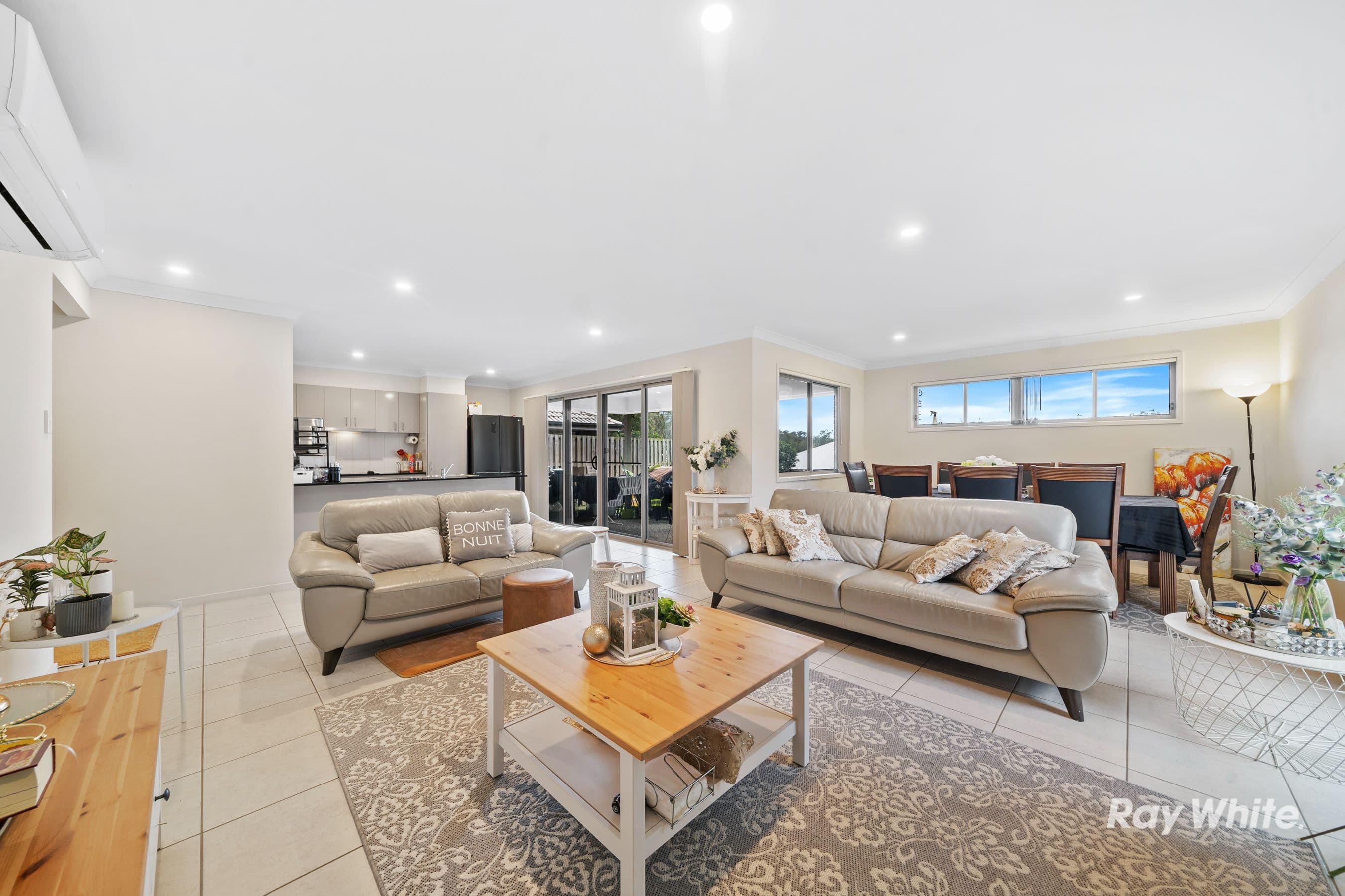 40 Bloomfield Avenue, Park Ridge QLD 4125, Park Ridge - Thumbnail 6