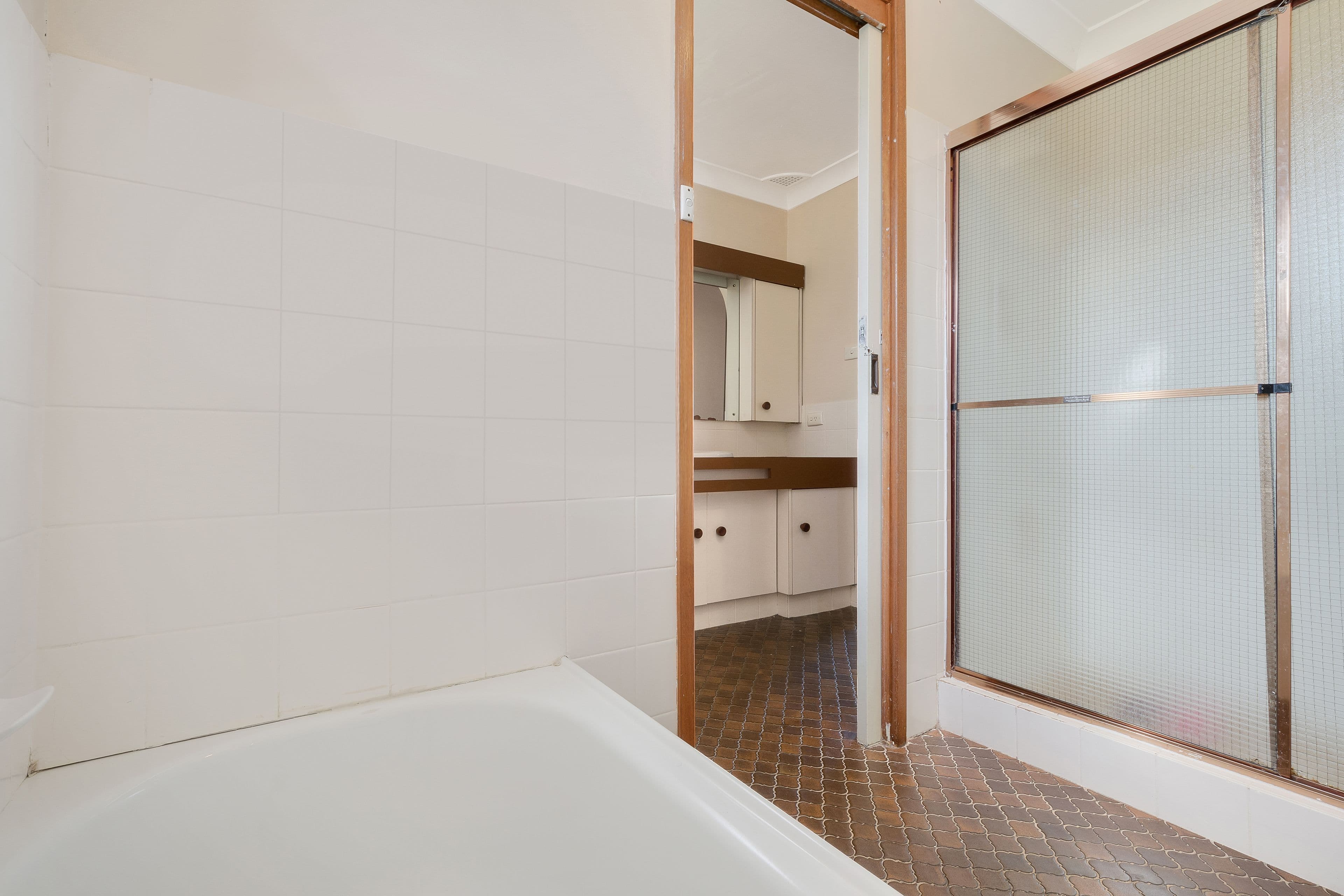 Glenfield NSW 2167, Glenfield - Thumbnail 8
