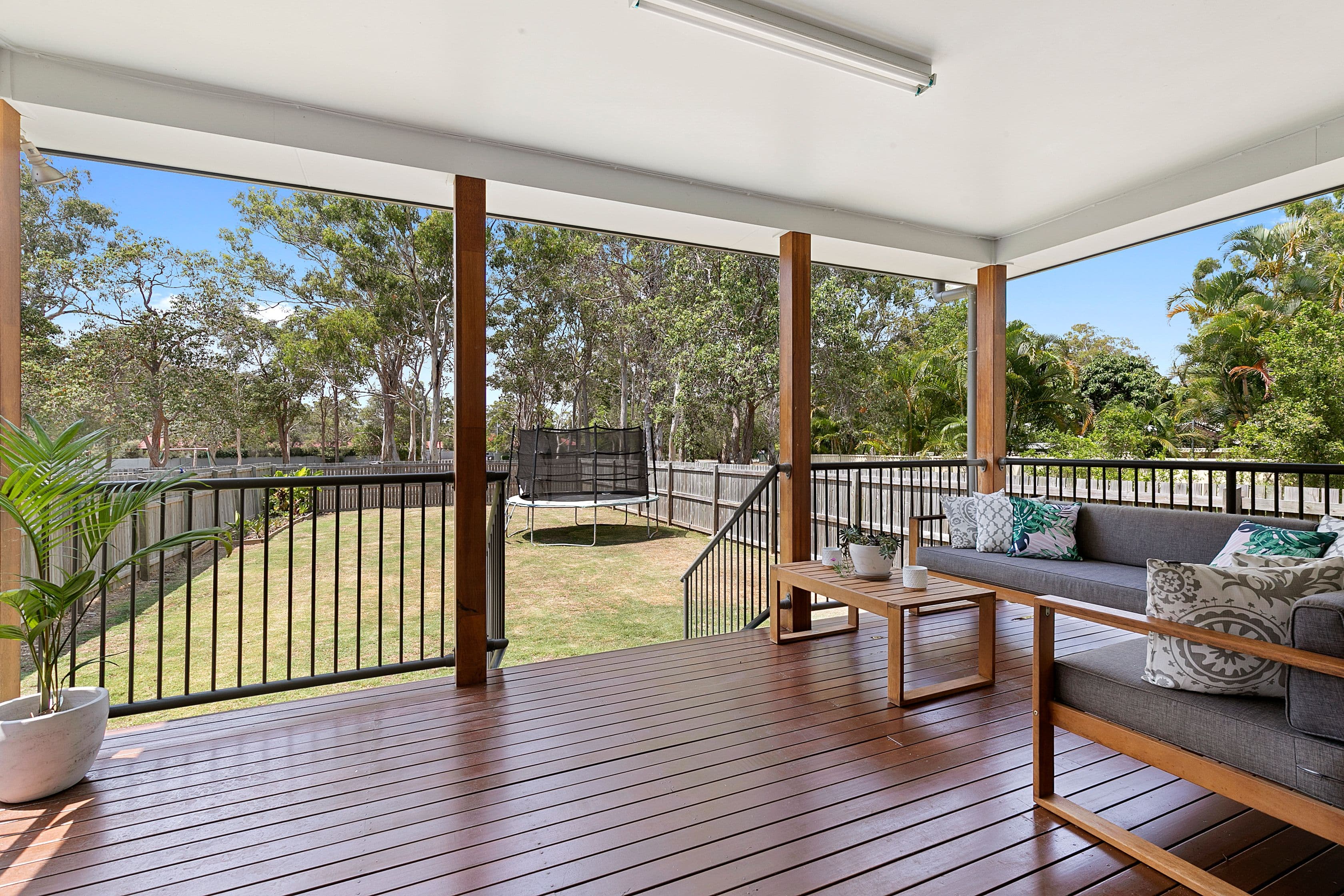 11 Hugh Street, Thorneside QLD 4158, Thorneside - Image 1