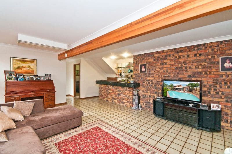 50 Bronzewing Close, ELANORA QLD 4221, Elanora - Thumbnail 4