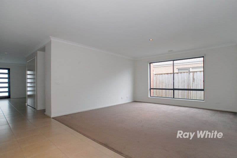19 Locky Grove, LYNDHURST VIC 3975, Lyndhurst - Thumbnail 5