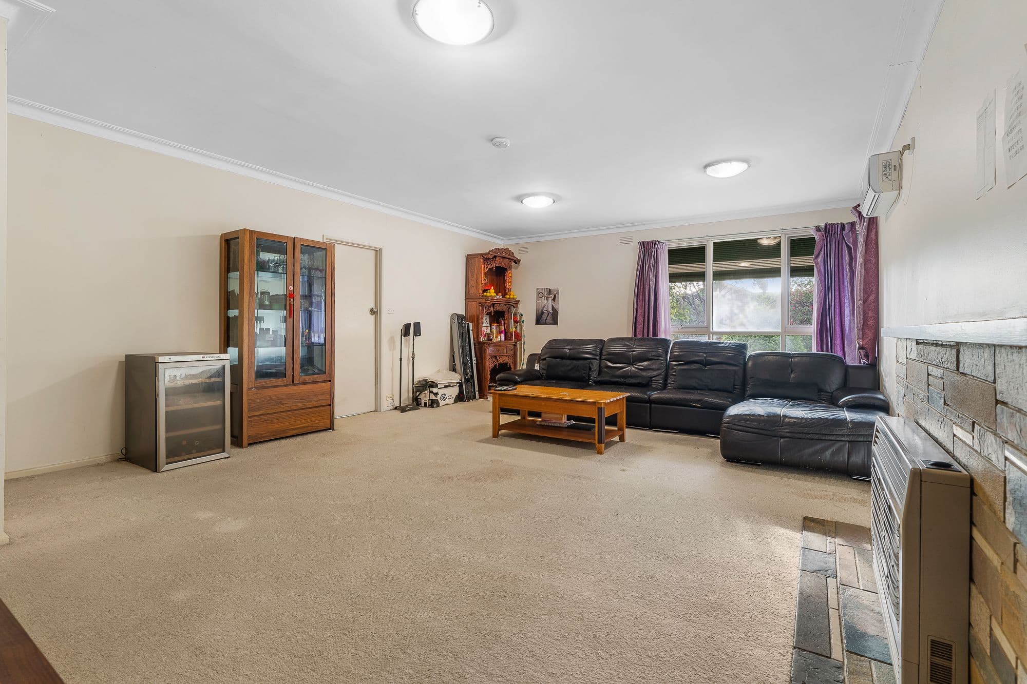 10 Kinnoull Grove, Glen Waverley VIC 3150, Glen Waverley - Thumbnail 3