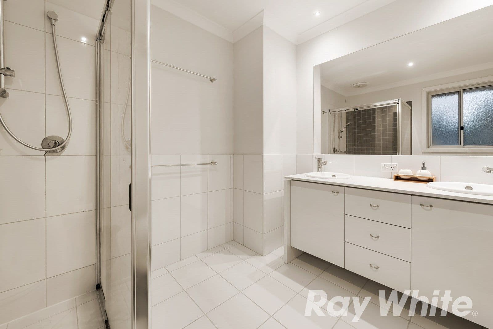 18 The Range Boulevard, Croydon VIC 3136, Croydon - Thumbnail 5