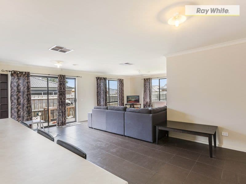 14 Lovely Meadows Court, Rosebud VIC 3939, Rosebud - Thumbnail 4
