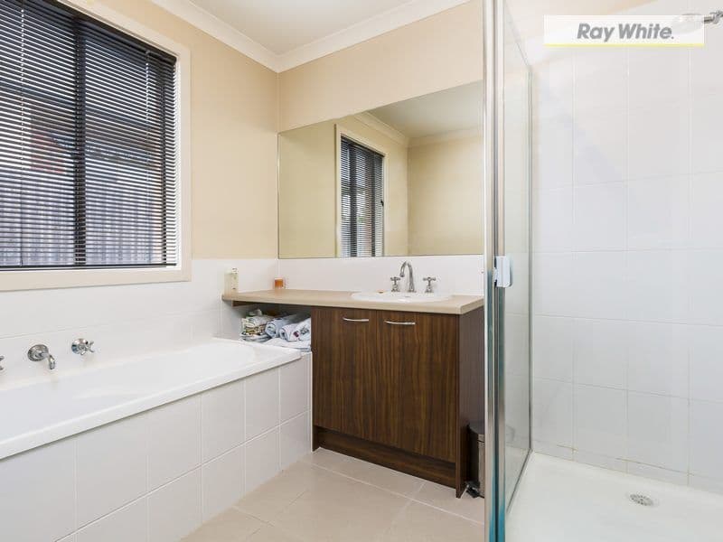 14 Lovely Meadows Court, Rosebud VIC 3939, Rosebud - Thumbnail 8