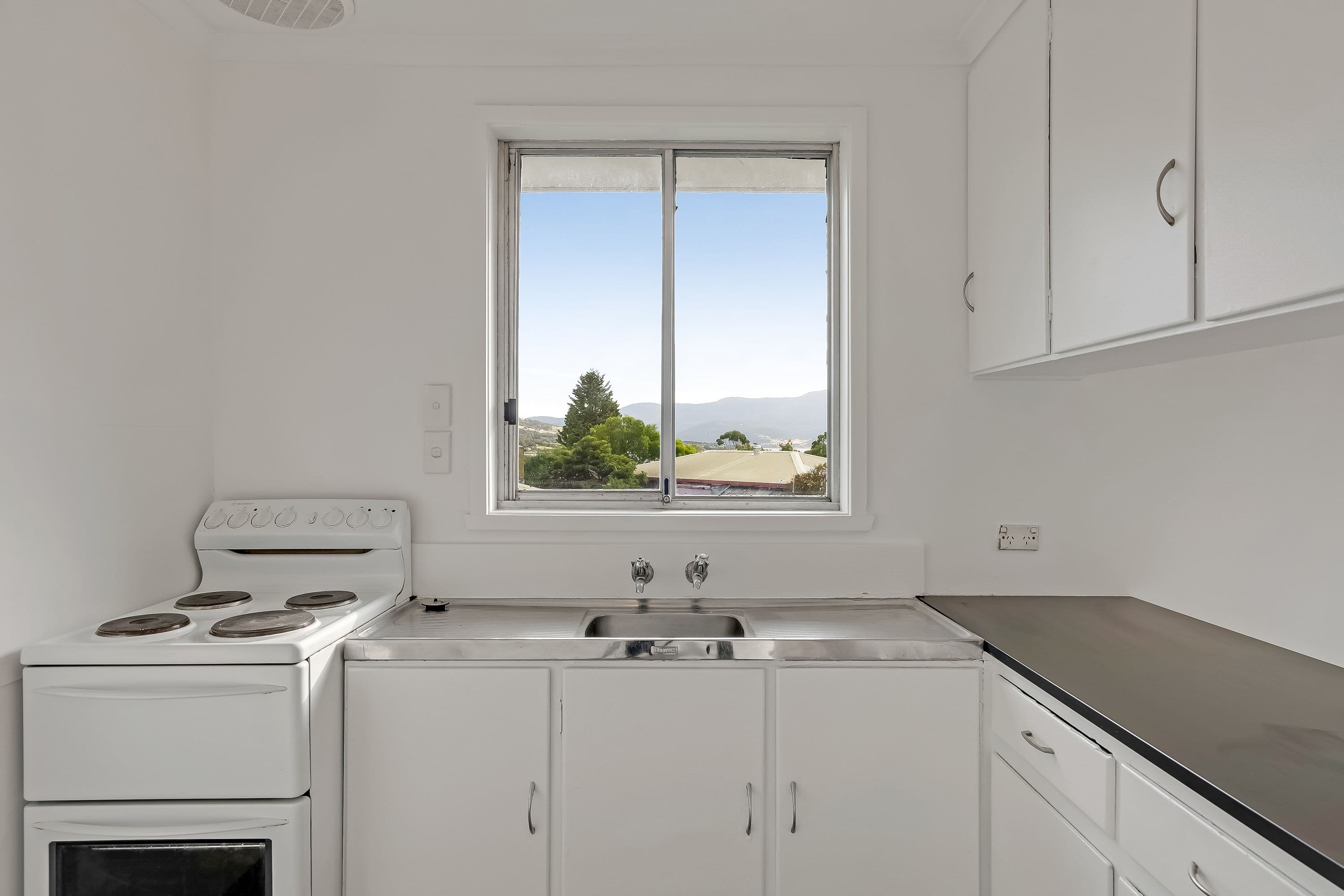13 Douglas Drive, Bridgewater TAS 7030, Bridgewater - Thumbnail 4