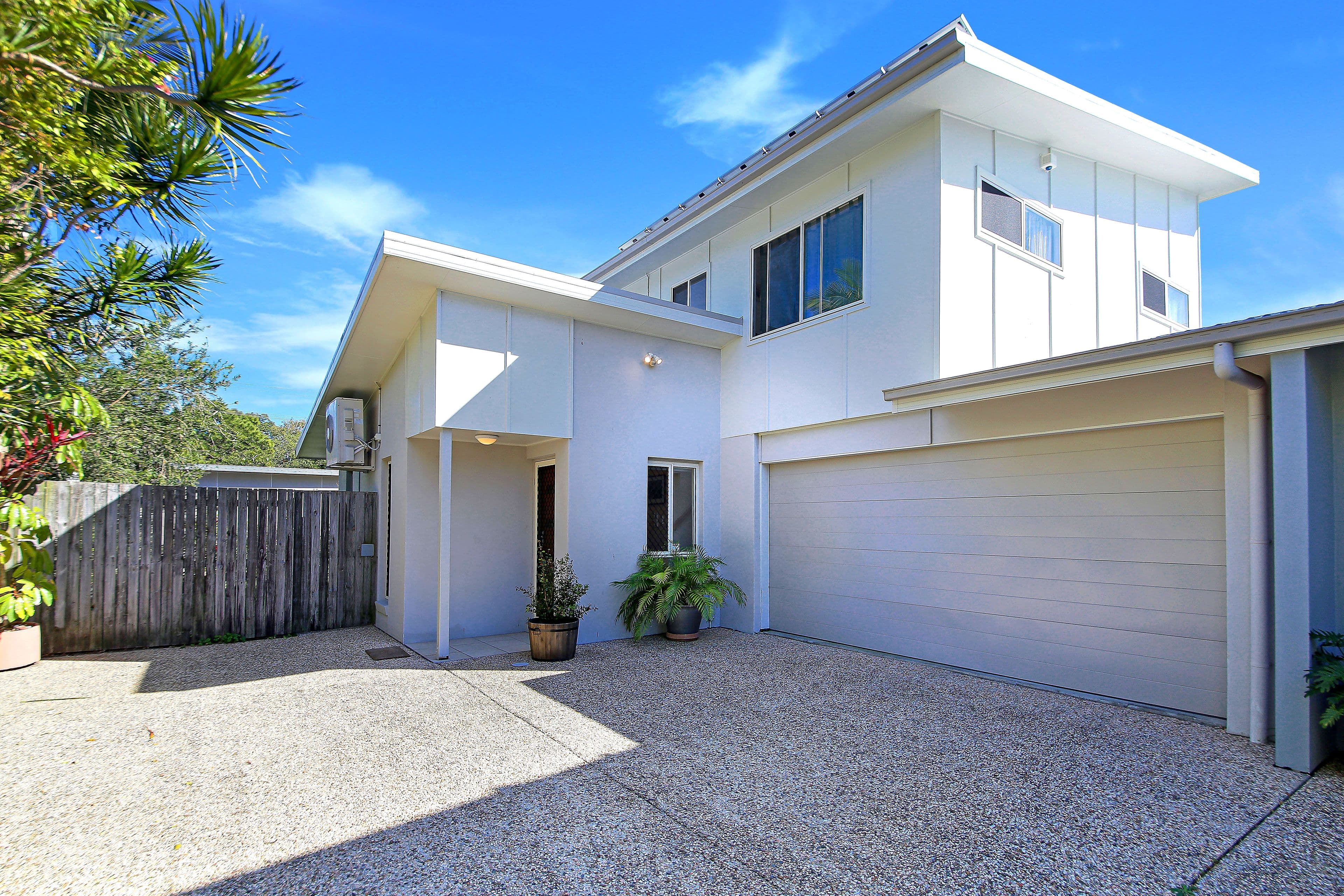 8 Fourth Avenue, Caloundra QLD 4551, Caloundra - Thumbnail 3