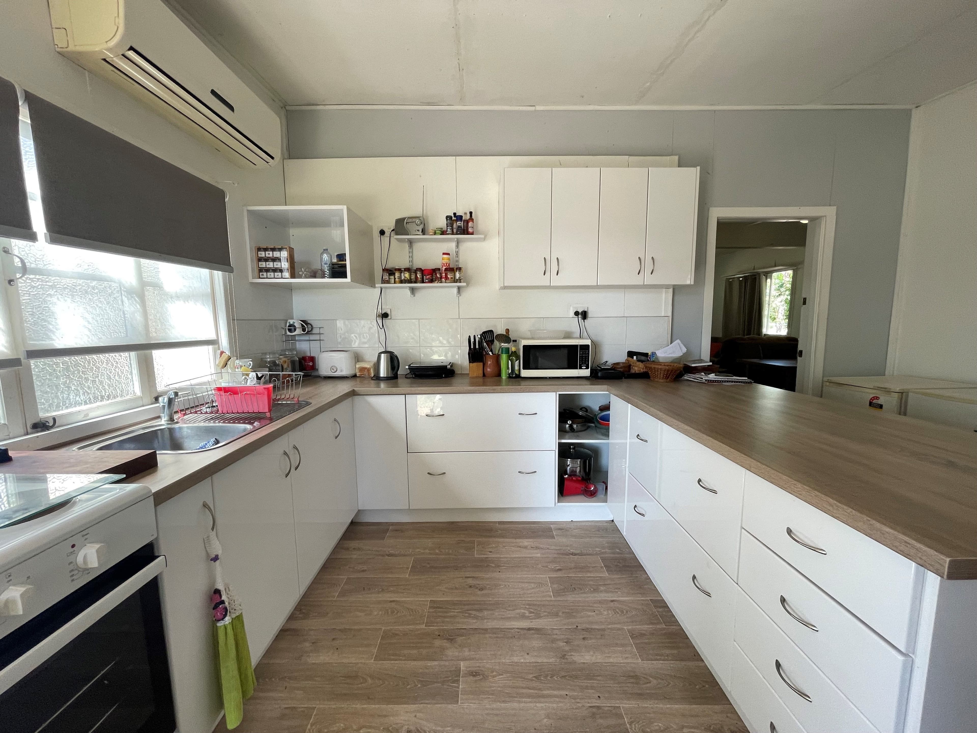 138 Yew Street, Barcaldine QLD 4725, Barcaldine - Thumbnail 5
