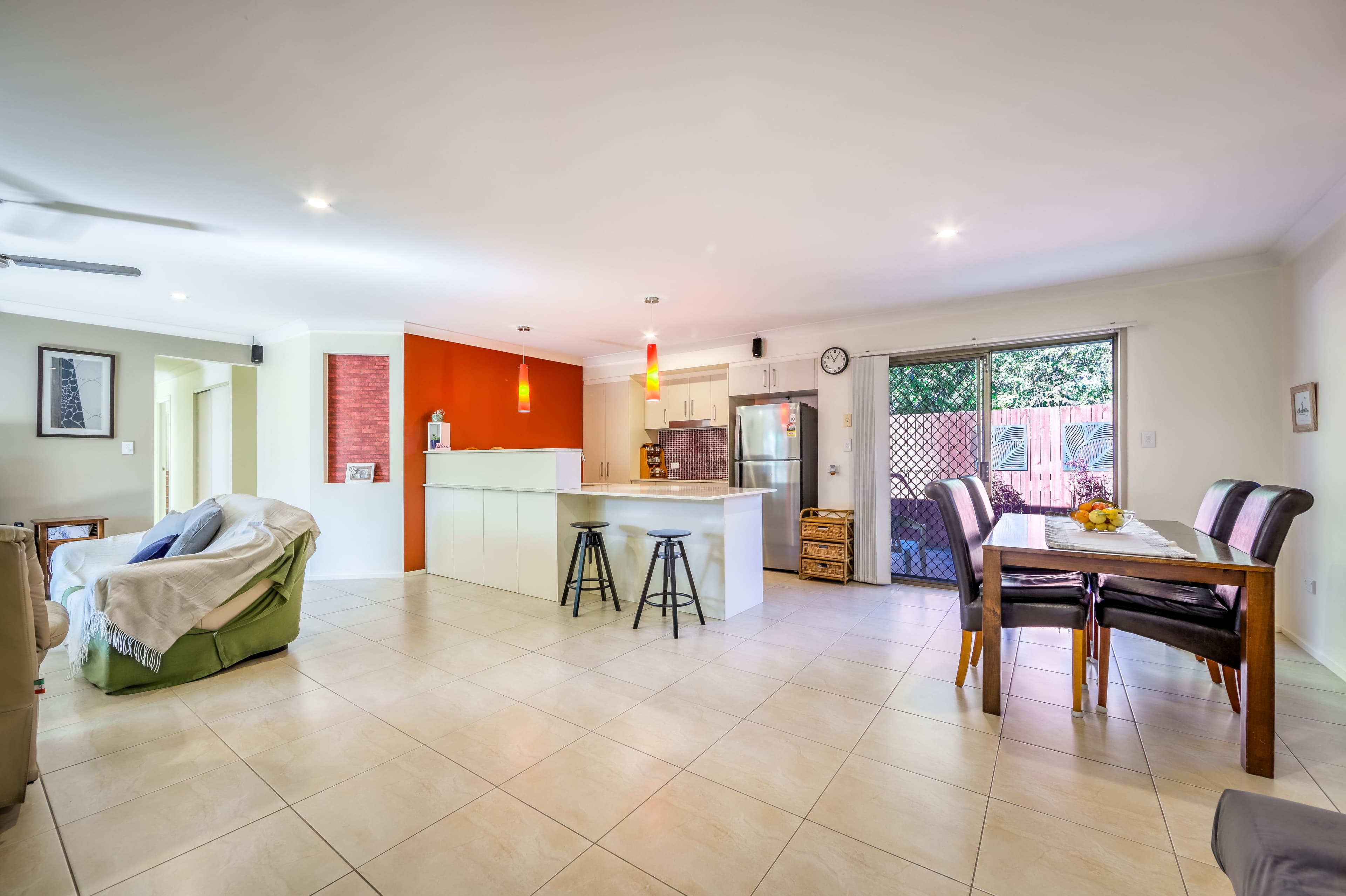 26 Moonbeam Parade, Mudgeeraba QLD 4213, Mudgeeraba - Thumbnail 2