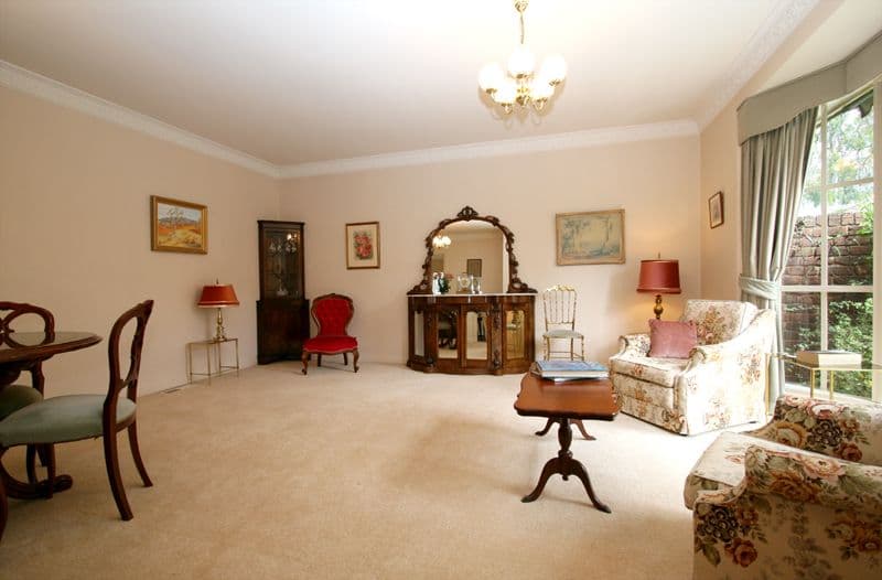3 Windsor Crescent, SURREY HILLS VIC 3127, Surrey Hills - Thumbnail 3