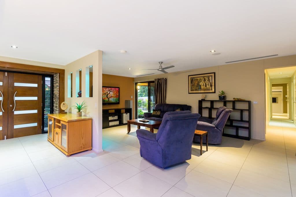 13 Ainsley Avenue, Ashmore QLD 4214, Ashmore - Thumbnail 4